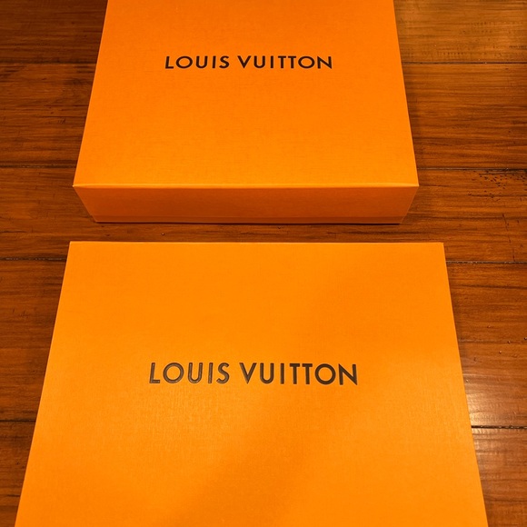 COPY - Louis Vuitton Magnetic Close Gift Boxes - Picture 2 of 9